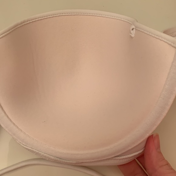 Victoria’s Secret Push-Up Bandeau - Picture 6 of 7